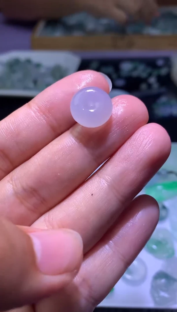 未镶嵌定制翡翠毛货