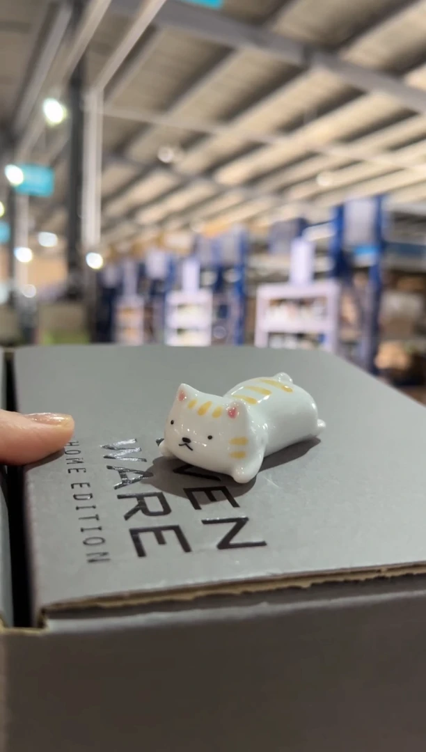 瓷片ゆる猫　箸置（大）　トラ　オレンジ