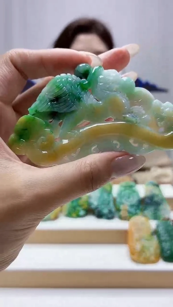 未镶嵌定制翡翠4829MM-毛货挂件49