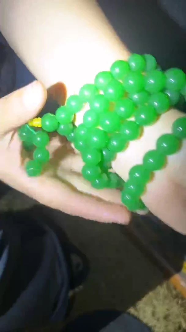 和田玉未镶嵌挂件满绿项链带流苏