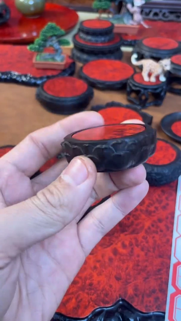 【闪购商品】东非黑黄檀（紫光檀）木艺单层小莲花