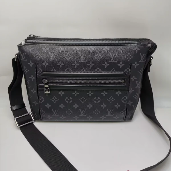 99新 LouisVuitton/路易威登 98新 80179  LV 黑老花奥德赛斜挎包