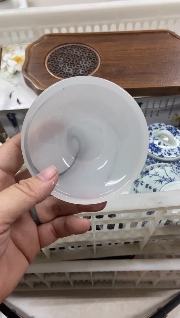 杯无运费险有瑕疵的摄影的产品有使用过的痕迹有点脏介意勿拍