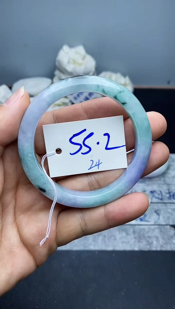 未镶嵌手镯翡翠24