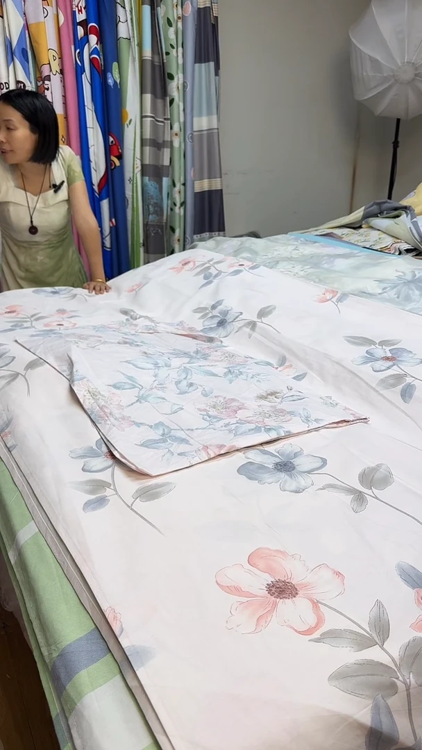 棉1.9床单+枕套....
