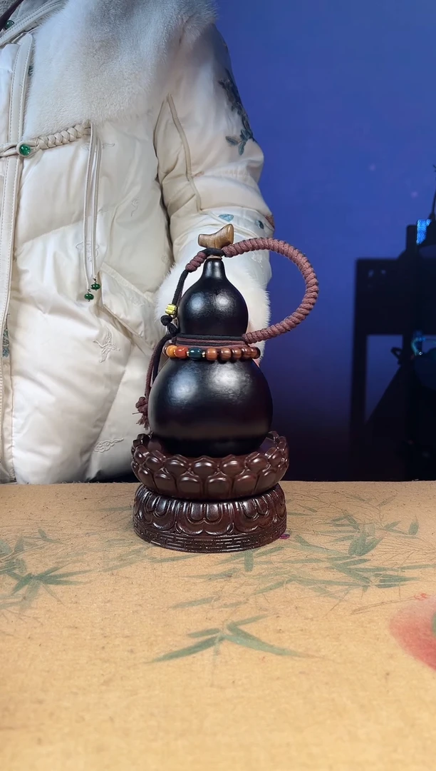 【闪购商品】29--大漆酒葫芦----300ML