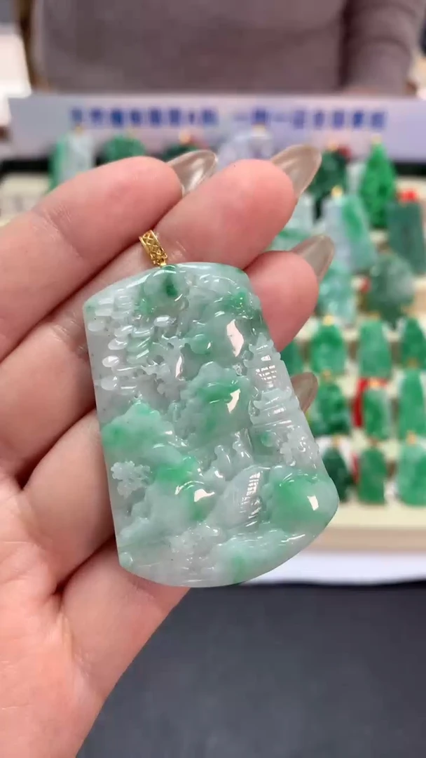 【闪购商品】翡翠吊坠(不含链)18K金镶嵌挂件