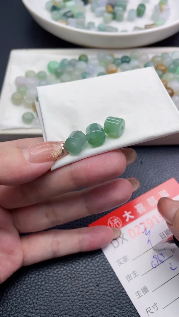 未镶嵌定制翡翠音*线珠子