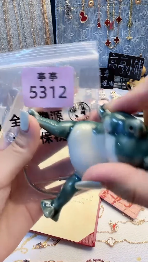瓷片放**? 彧贤聚宝阁 彧贤聚宝阁