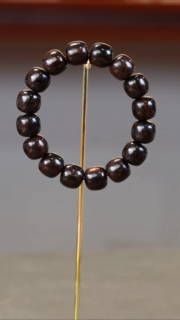 贡木手串/手链615002-贡木13x14金星黑龙