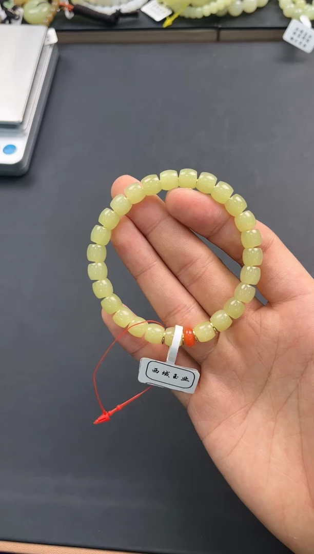 未镶嵌手串和田玉若羌黄口直切手串卡8微色差