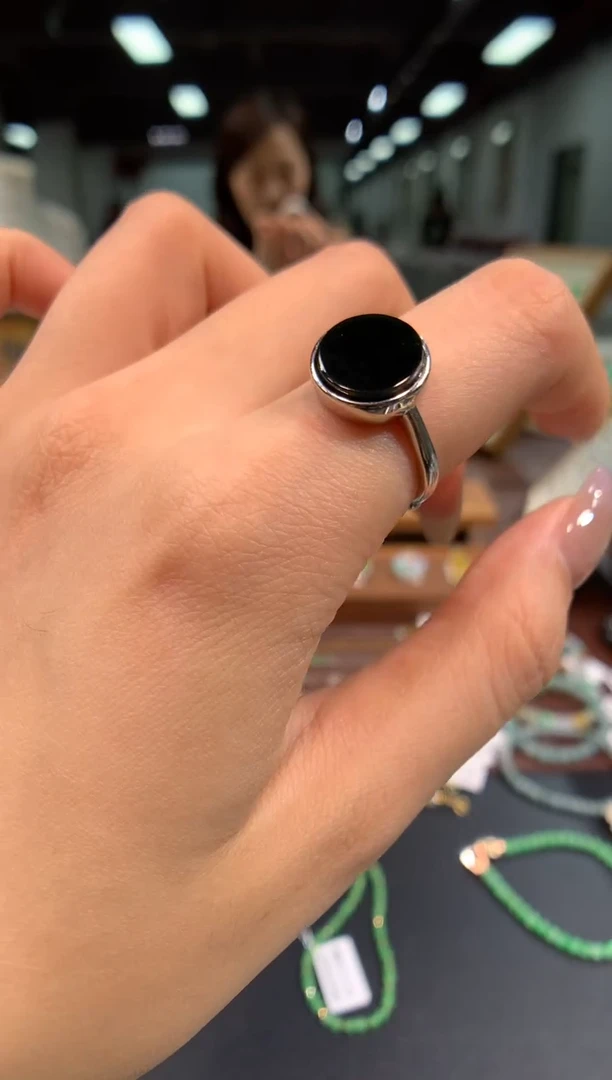 银S925镶嵌戒指翡翠戒指