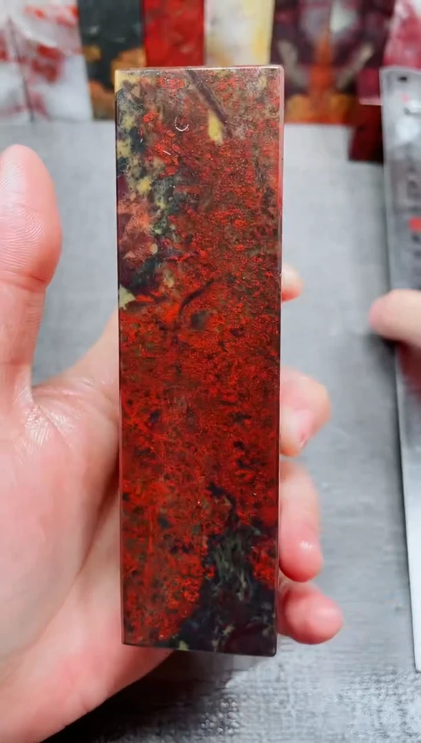 玉桂林鸡血玉素章3.5艳红21