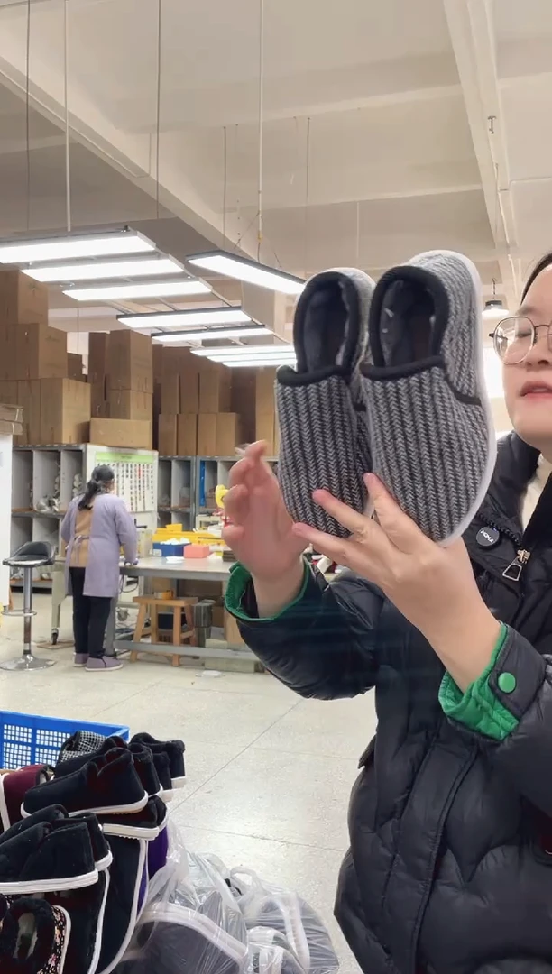 手工纳底黑灰条棉鞋35码22号
