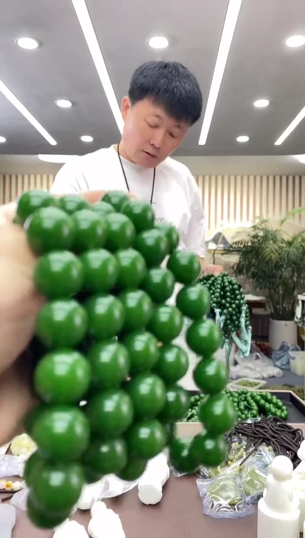 蛇纹石玉未镶嵌手串卡14