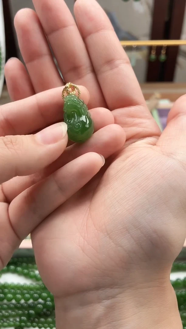 吊坠(不含链)银S925镶嵌和田玉（碧玉）貔貅吊坠