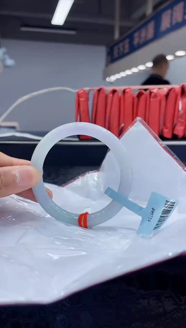 未镶嵌手镯翡翠12