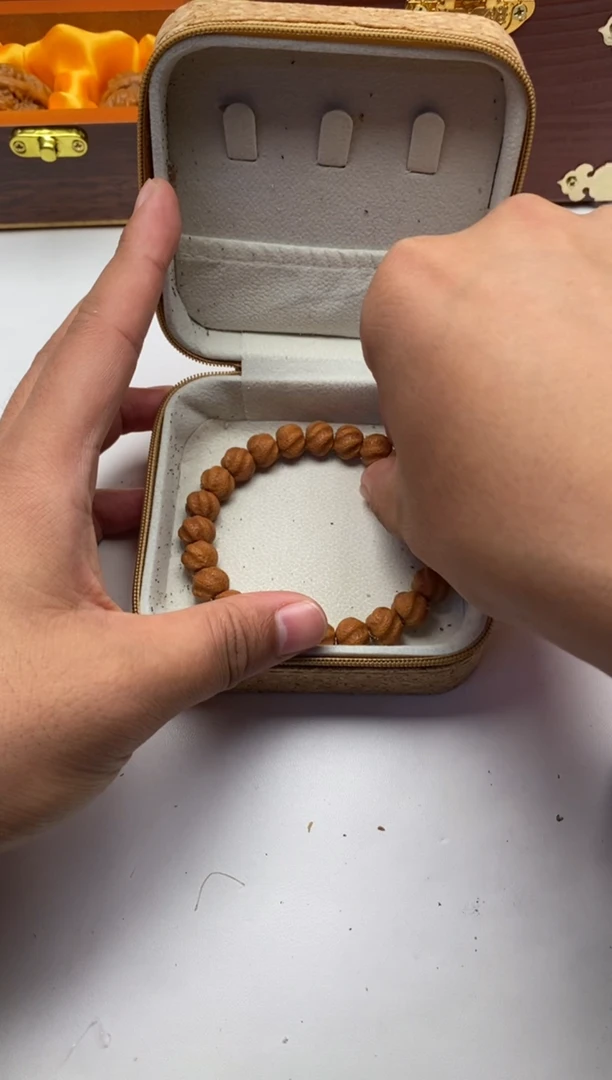 手串猴头核桃猴头手串