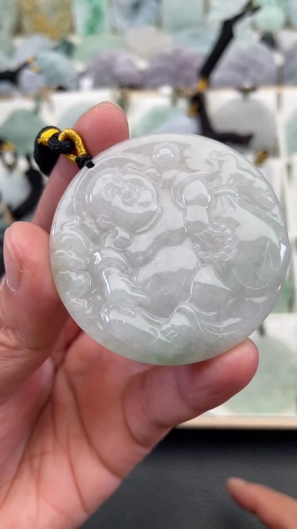 颈饰未镶嵌翡翠天然缅甸翡翠A货154