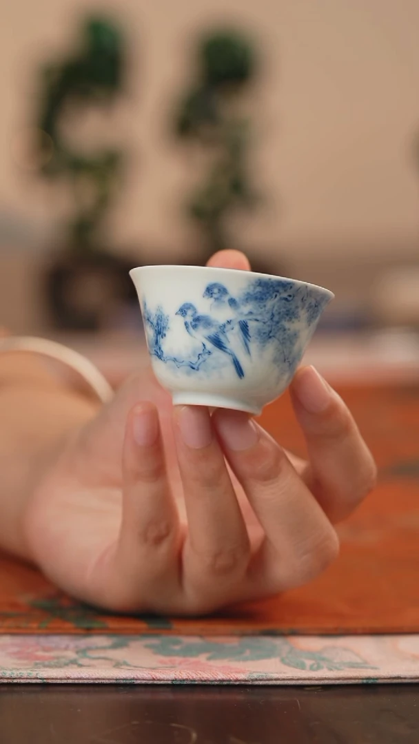 望玉青花花鸟小杯
