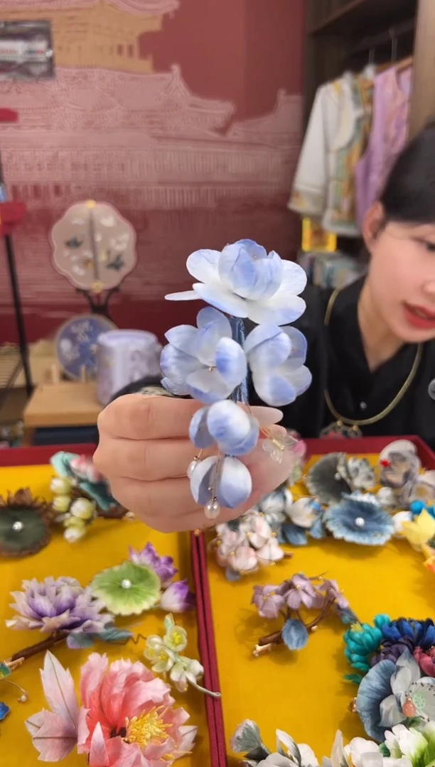 刺绣非遗绒花（发饰）
