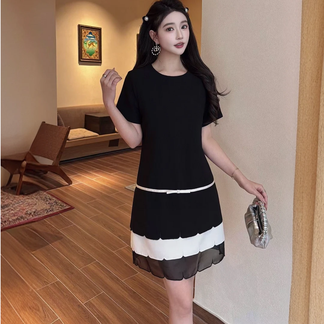 圆领短袖撞色拼接A字裙赫本风小黑裙法式显瘦百搭时尚气质连衣裙