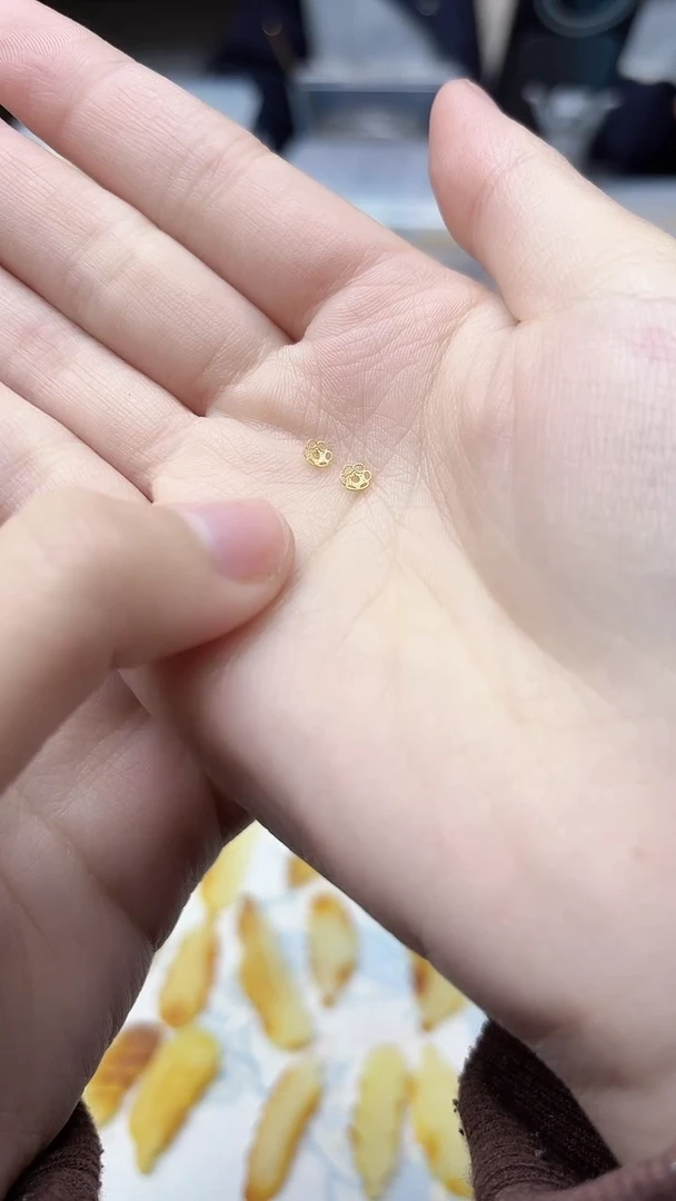 未镶嵌车挂玛瑙/玉髓玛瑙花托配饰一对GW