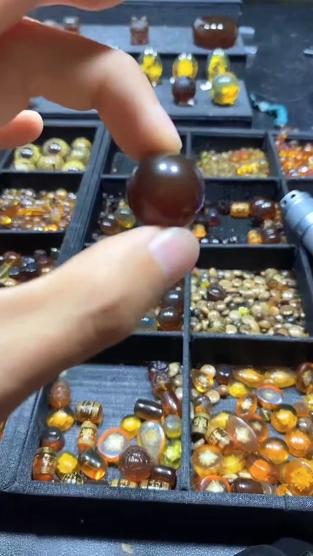 琥珀颈饰未镶嵌天然缅甸琥珀手串