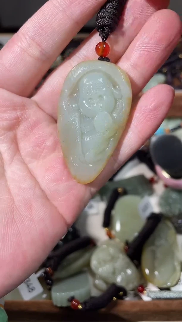 颈饰未镶嵌和田玉1