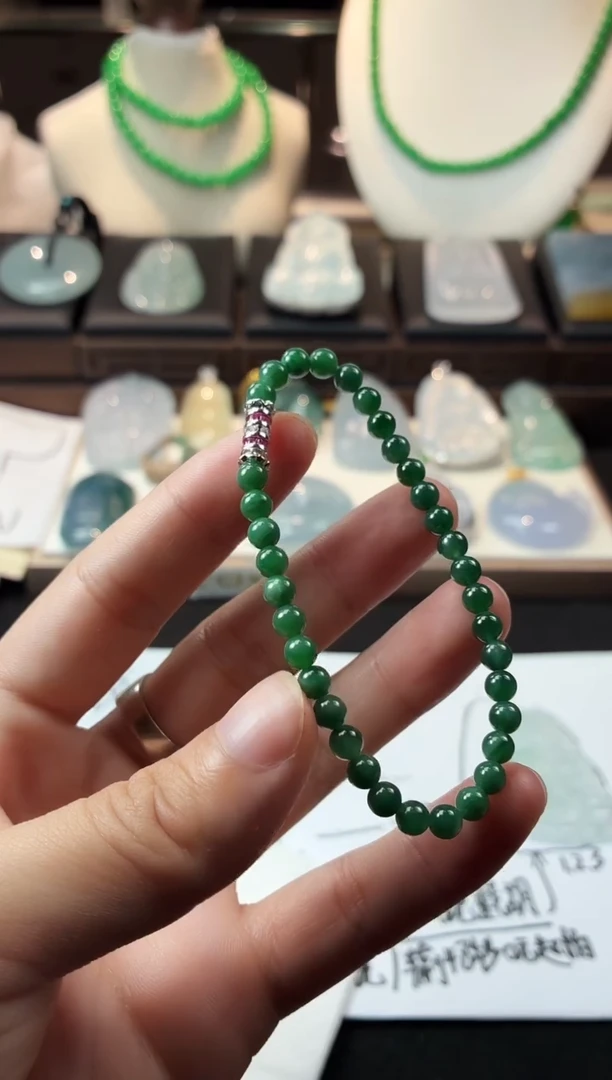 未镶嵌定制翡翠毛货不退不换