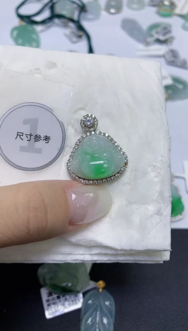 颈饰未镶嵌翡翠天然缅甸翡翠A货百元以上9元证书费自理