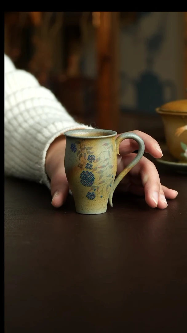 茶杯紫砂22号 柴烧绣球花把杯 宜兴紫砂原矿作品