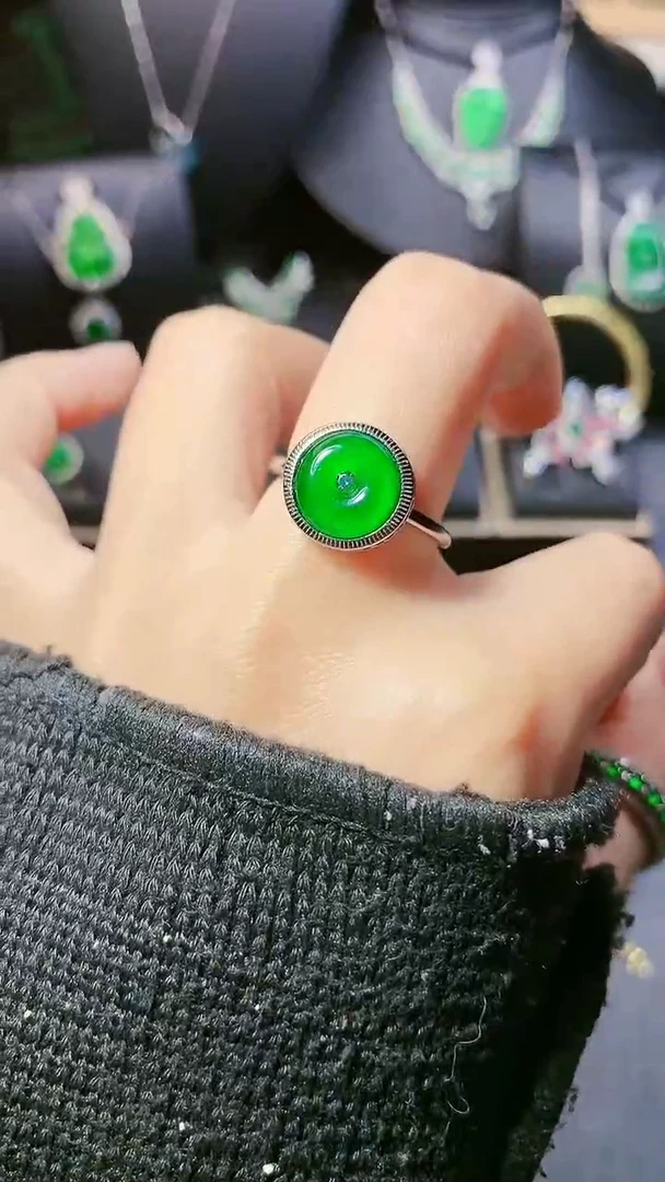【闪购商品】翡翠戒指银S925镶嵌戒指