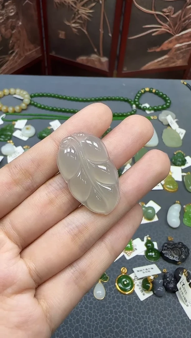 和田玉未镶嵌挂件1