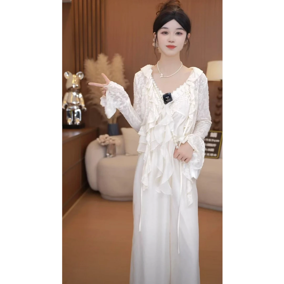 连衣裙蕾丝吊带气质白色轻奢法式设计师显瘦长袖时尚性感夏季收腰