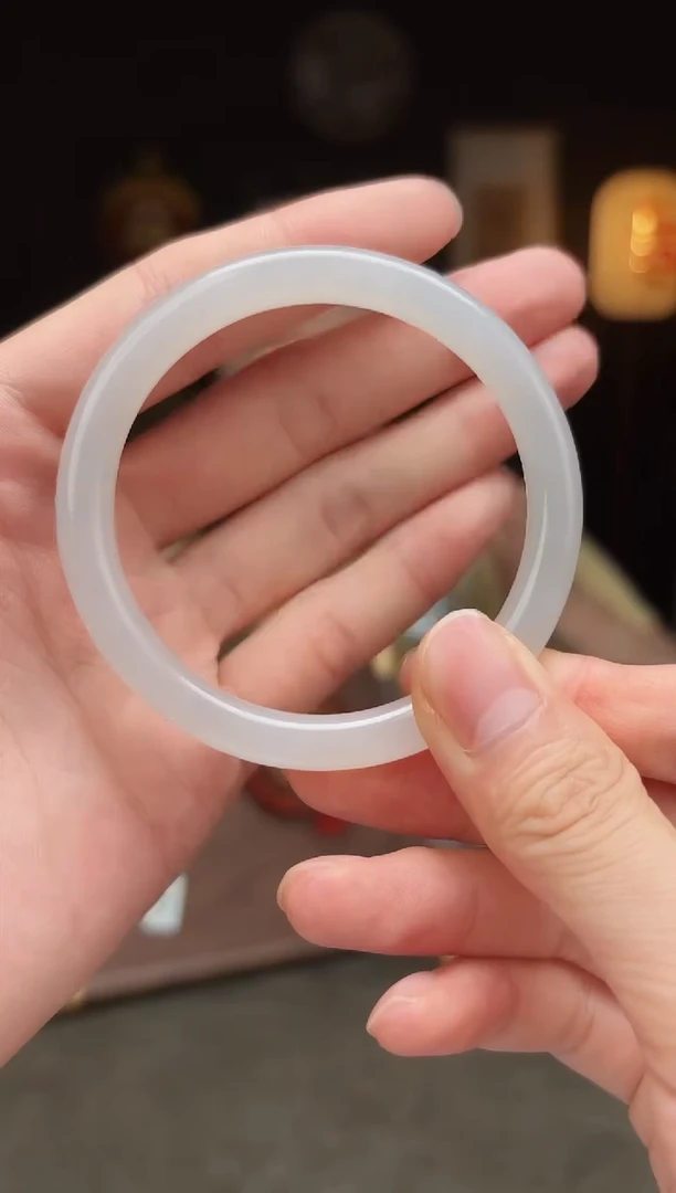 和田玉未镶嵌挂件zp46手镯