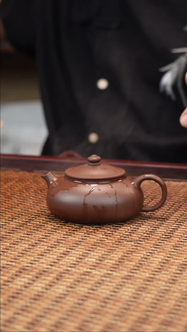 茶壶紫砂宜兴紫砂老紫泥寒江