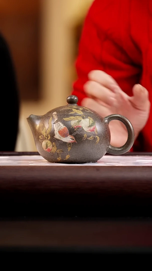 38 鸣远传砂鲨皮青西施240cc