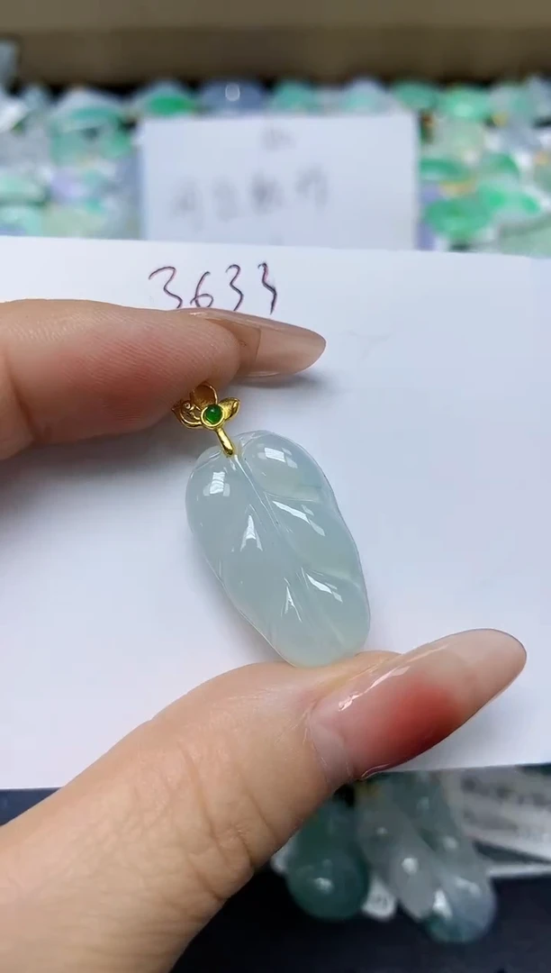 翡翠未镶嵌颈饰 天然缅甸翡翠A货