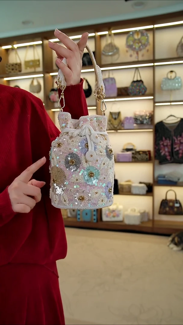 织物21百格汇手工串珠包