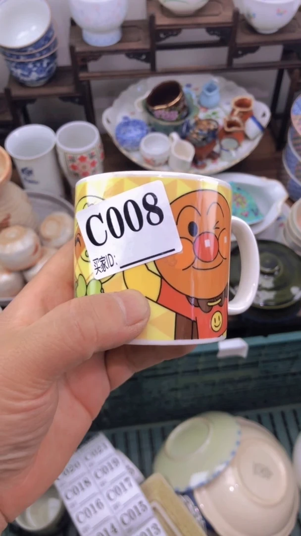 瓷片S****家A龙华精品陶瓷店