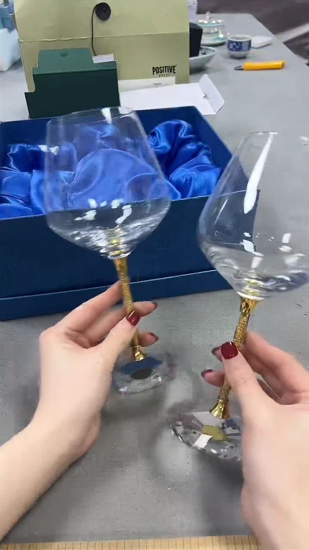 瓷片新号开播 全场放漏