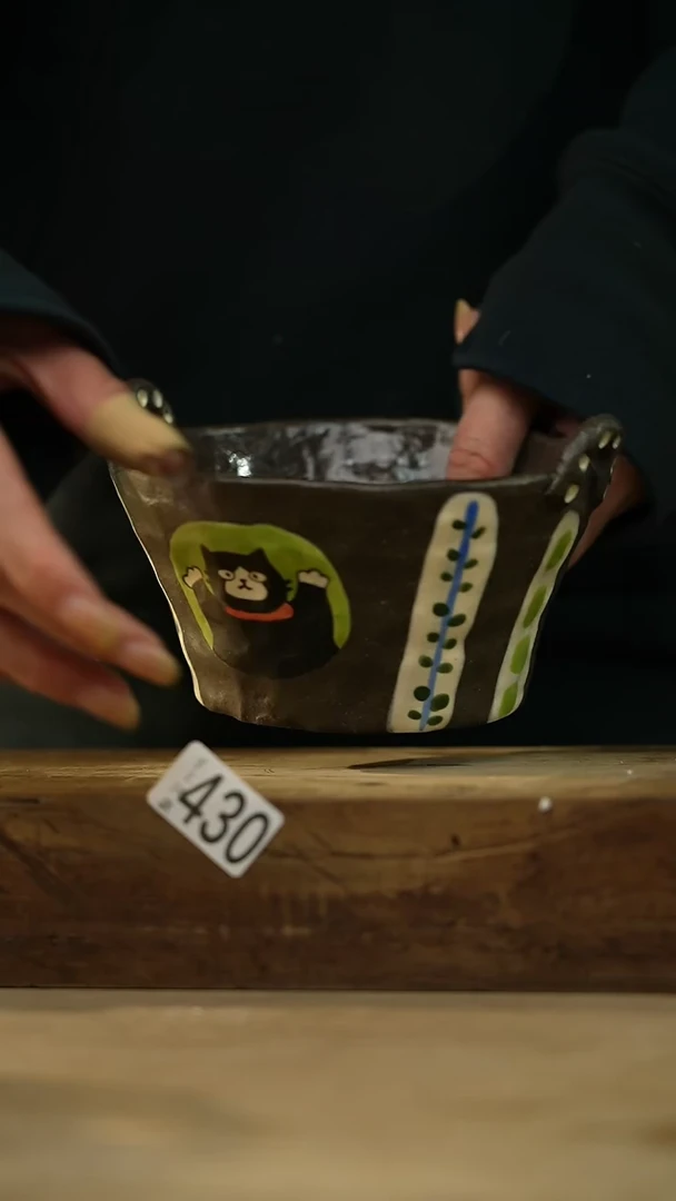 【闪购商品】瓷片新品 设计师手作款 手绘手捏卡通大碗