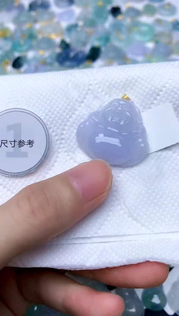 颈饰18K金镶嵌翡翠天然A货翡翠