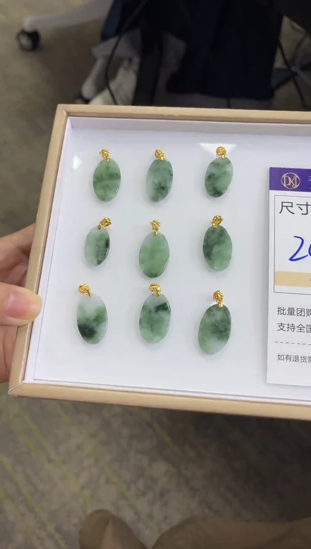 翡翠银S925镶嵌颈饰V281 /多样性发一件/配绳子