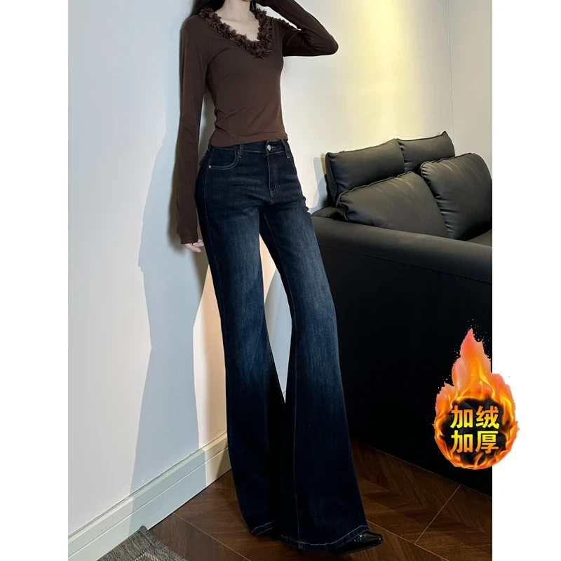 宽松不贴腿辣妹微喇牛仔裤女2025秋冬新款加绒美式高腰喇叭直筒裤