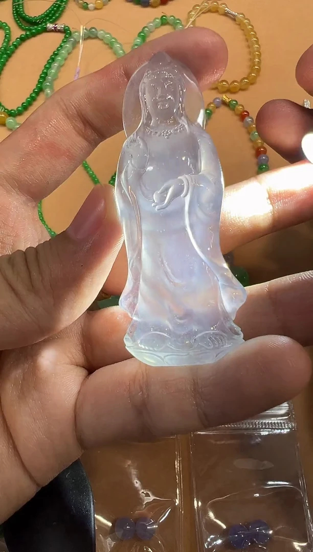 未镶嵌定制翡翠观音