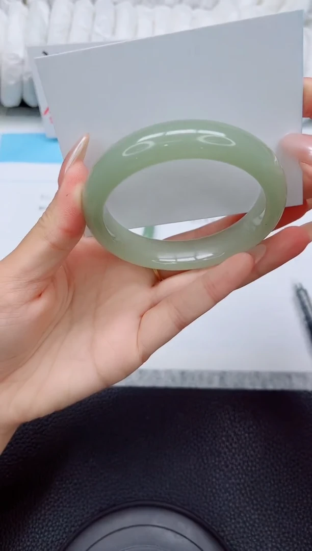 未镶嵌手镯石英质玉322-59.3