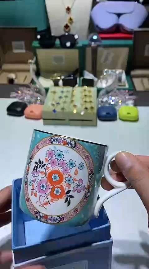 瓷片生活的本意就是开心@@1
