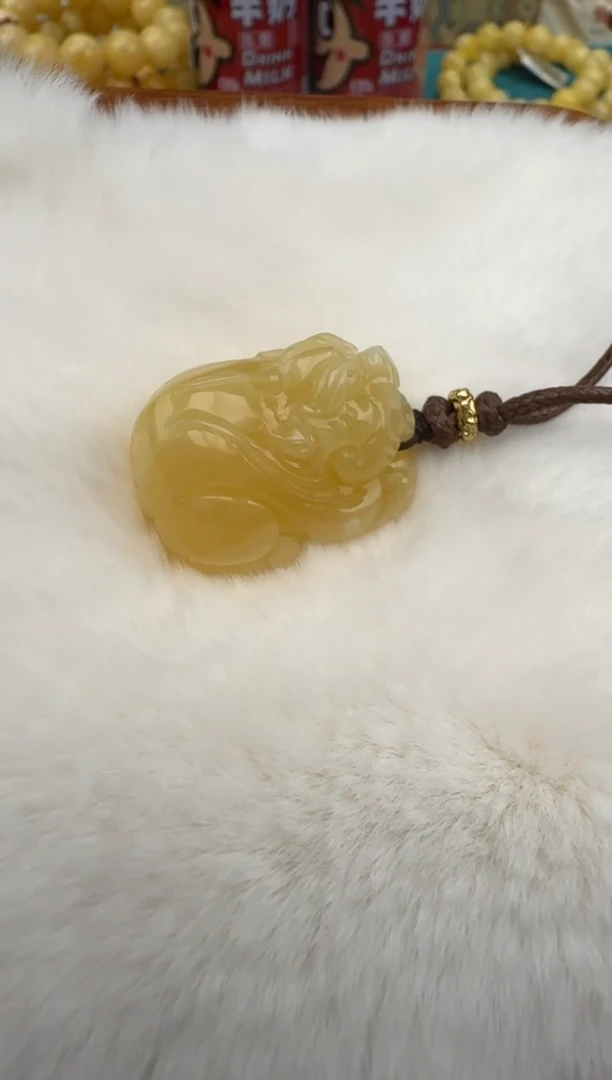 裸石琥珀未镶嵌XD969